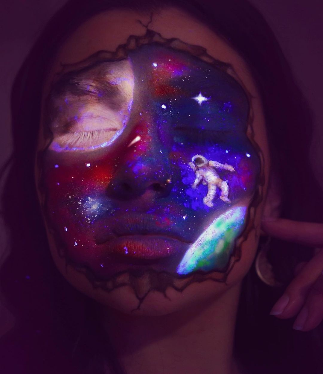 trang diem mau neon noi bat anh 2