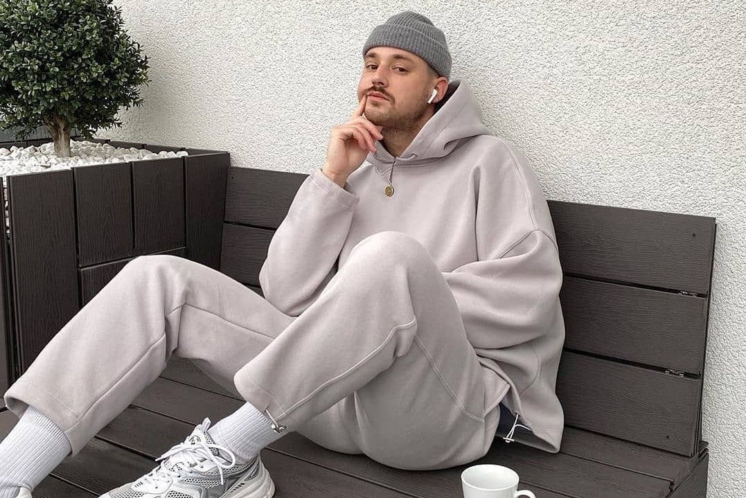 Meo phoi do mua dong mau sac sanh dieu cho nam gioi hinh anh