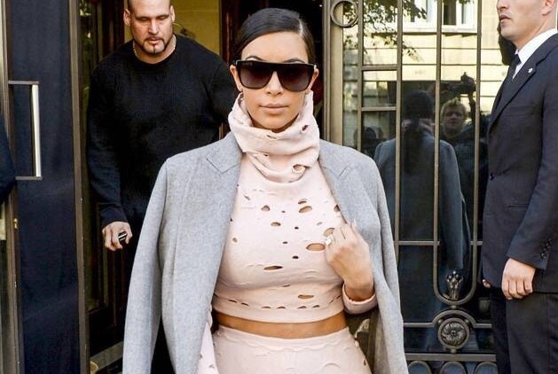 7 mot thoi trang tham hoa tren the gioi hinh anh