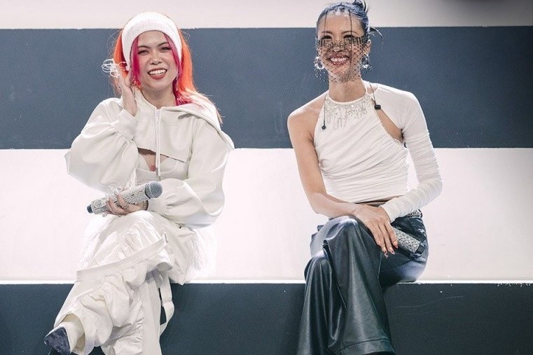 Y nghia bo mong tay cua Suboi va Tlinh tai chung ket Rap Viet hinh anh