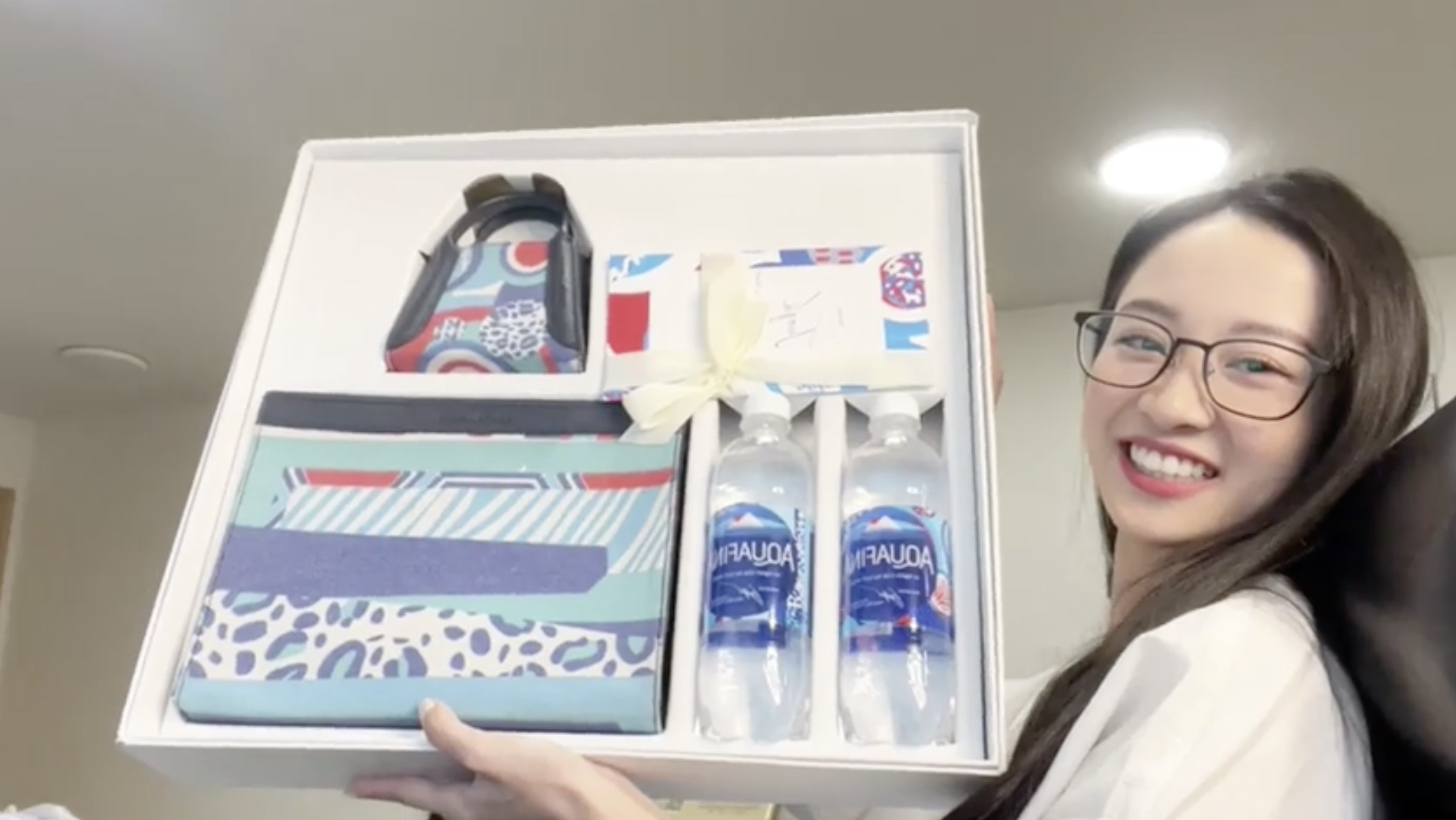 Aquafina Tuan le Thoi trang Quoc te Viet Nam 2020 anh 6