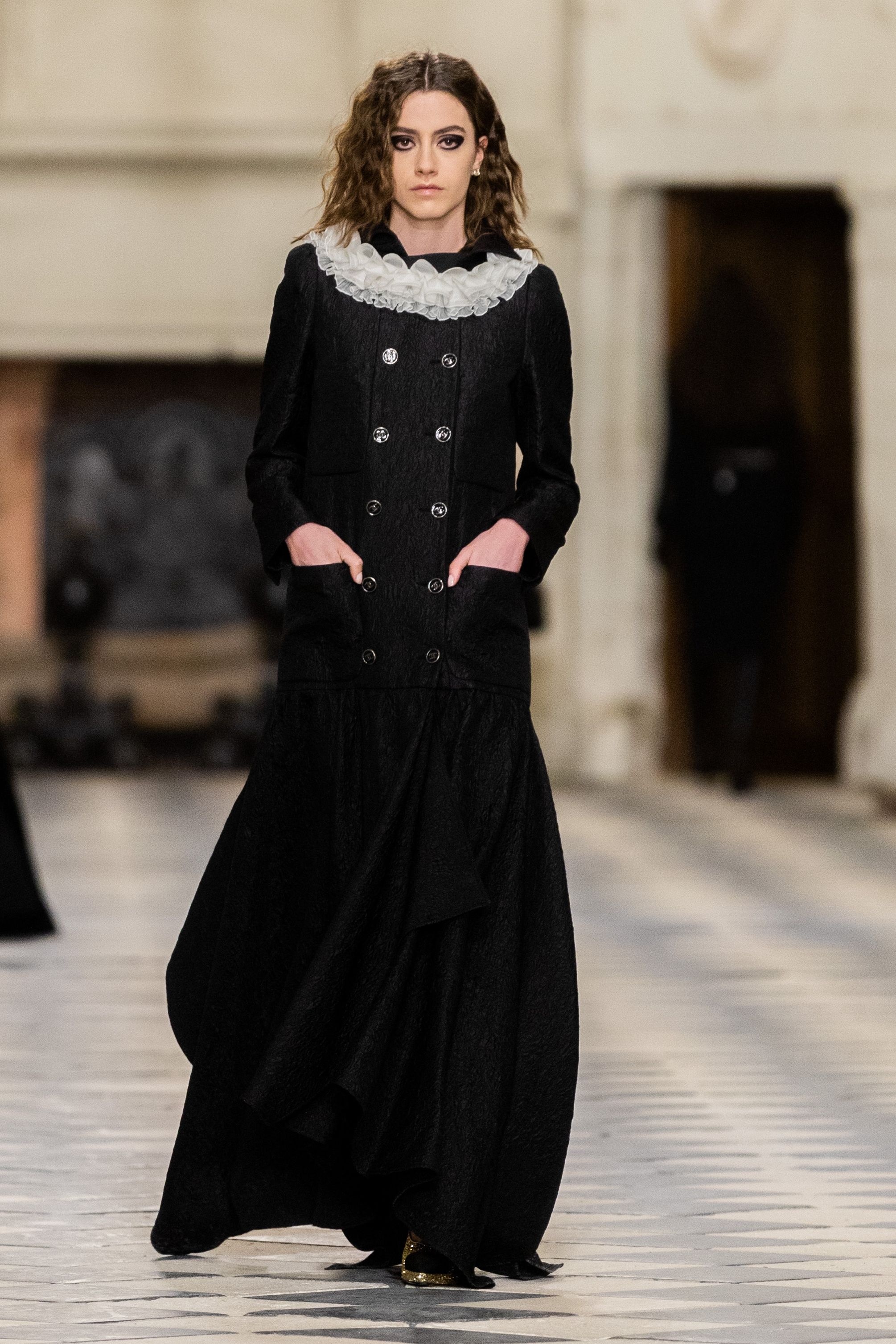 show dien thoi trang chanel anh 7