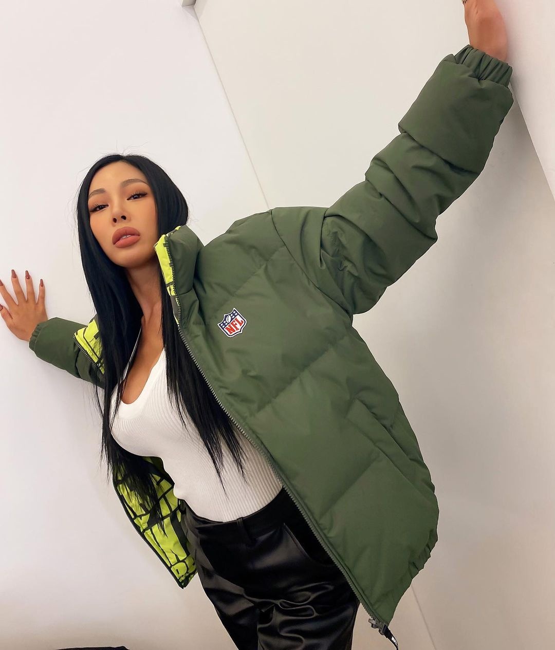 goi y cach phoi do ao phao anh 1