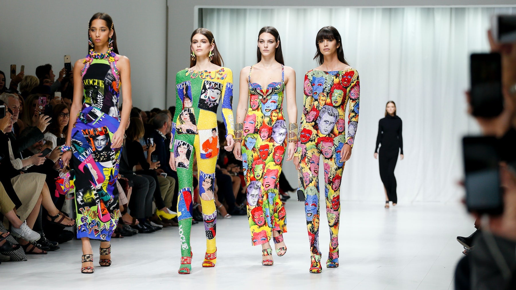 ý nghĩa biểu tượng versace ảnh 8 y nghia bieu tuong versace anh 8