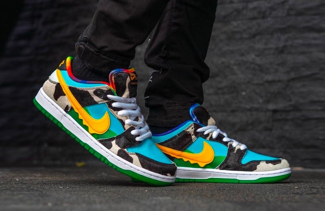 Giay Nike hop kem va cac thiet ke bi day gia cao gap nhieu lan hinh anh