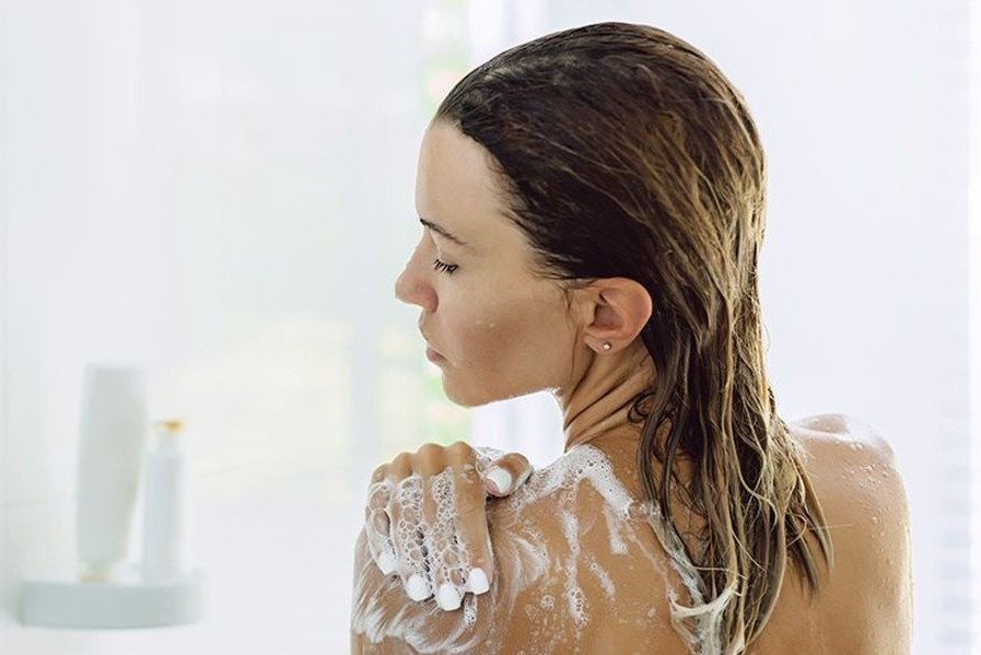 5 meo giup co the luon co mui thom hinh anh