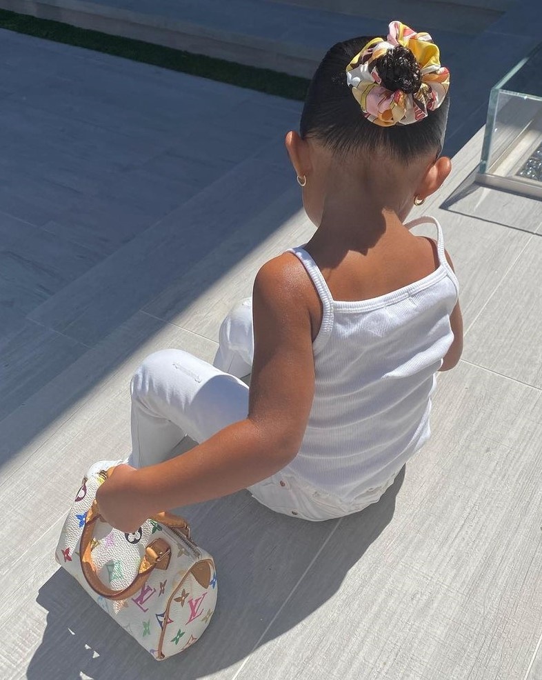 con gai Kylie Jenner anh 4