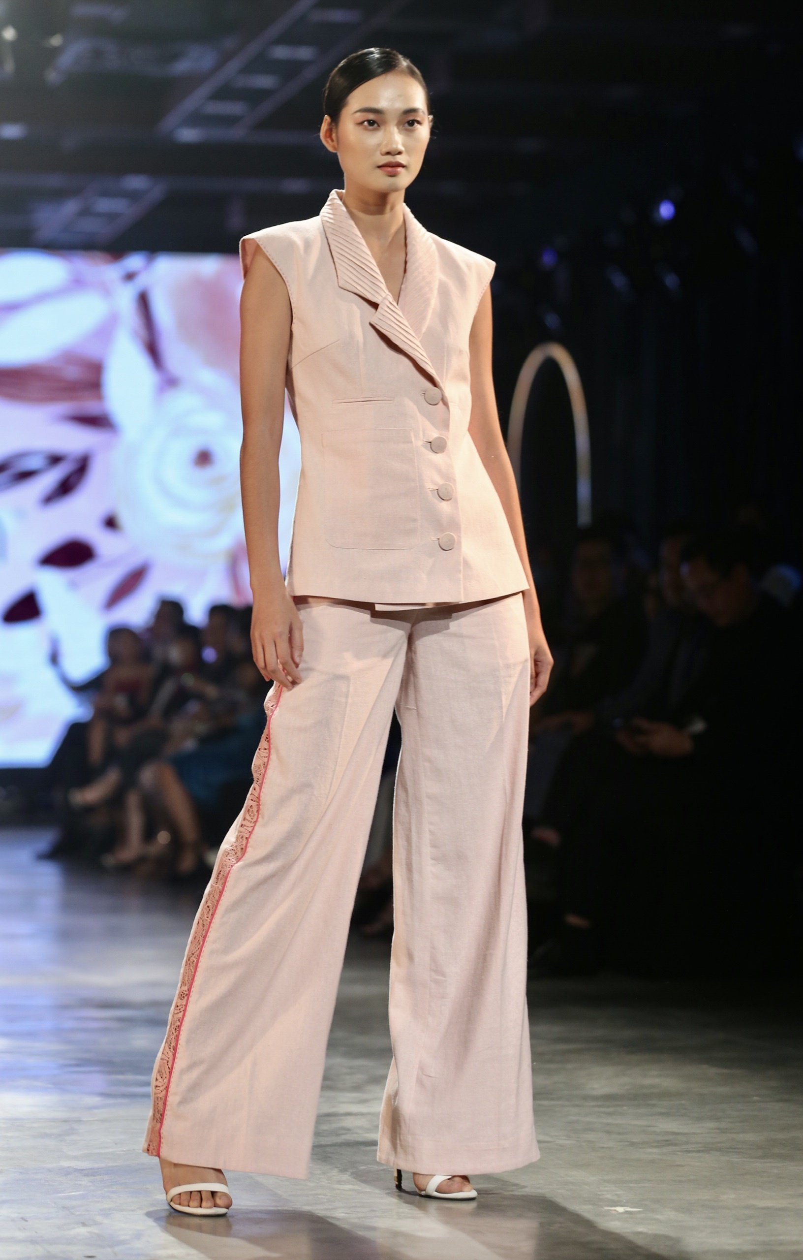 le hoi thoi trang quoc te viet nam anh 18