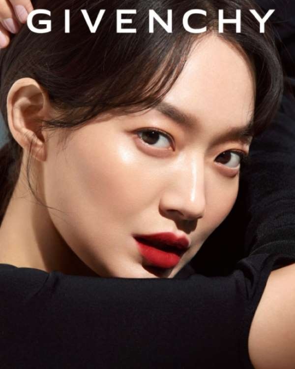shin min ah lam dai su givenchy anh 1