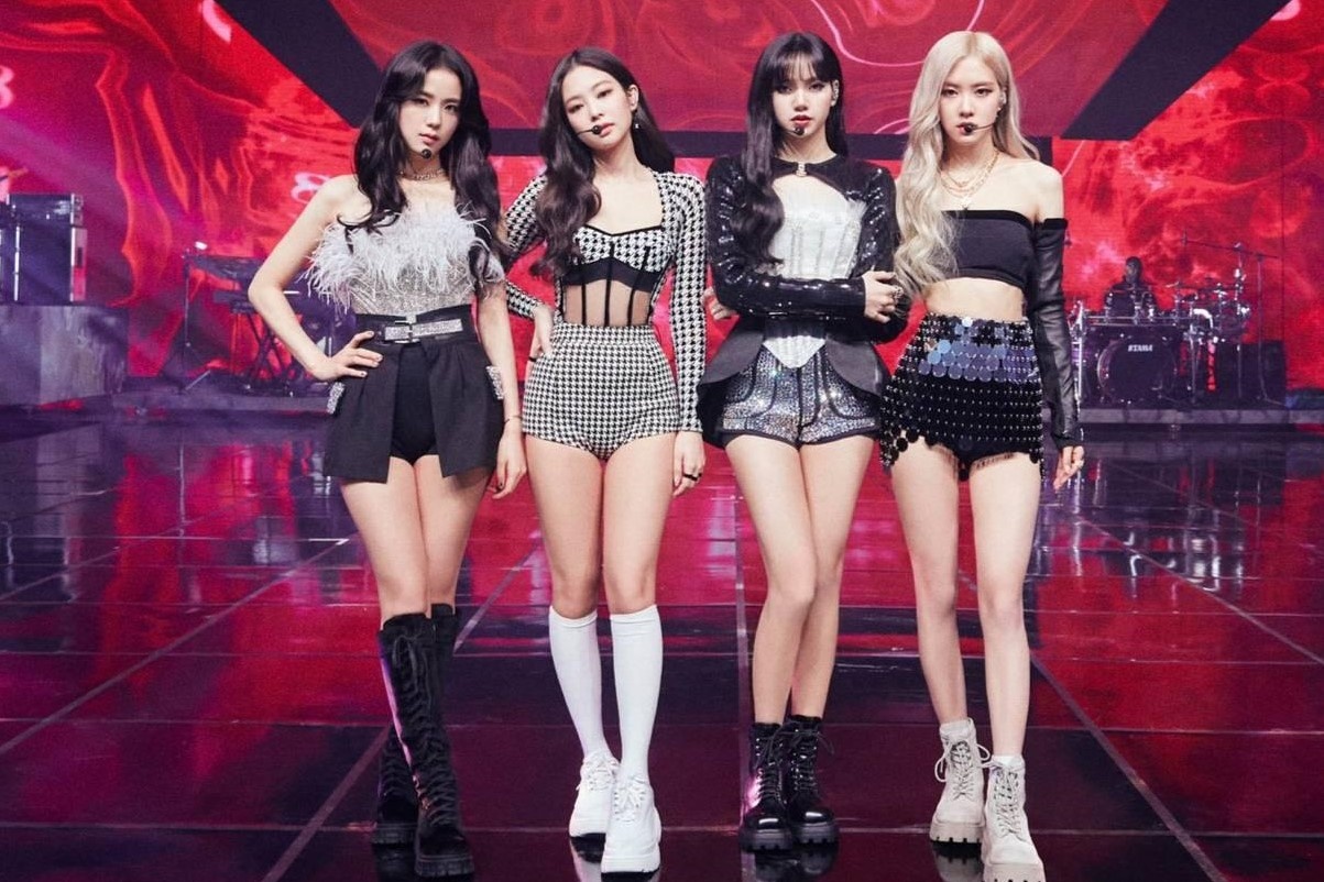 Stylist cua BlackPink cat xe do hieu thanh vay ao sanh dieu hinh anh