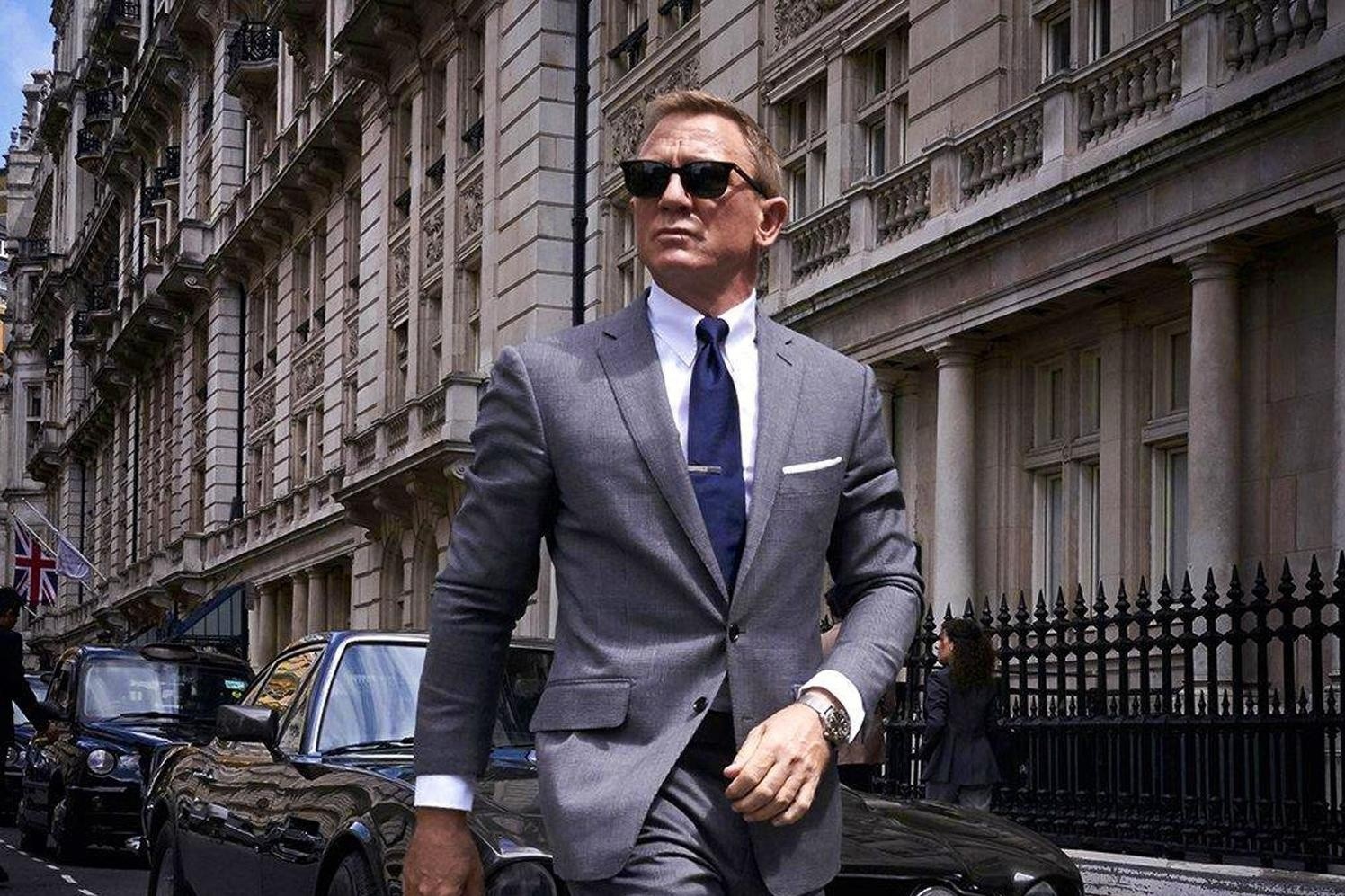 Nhung trang phuc dan ong khong nen mac hinh anh