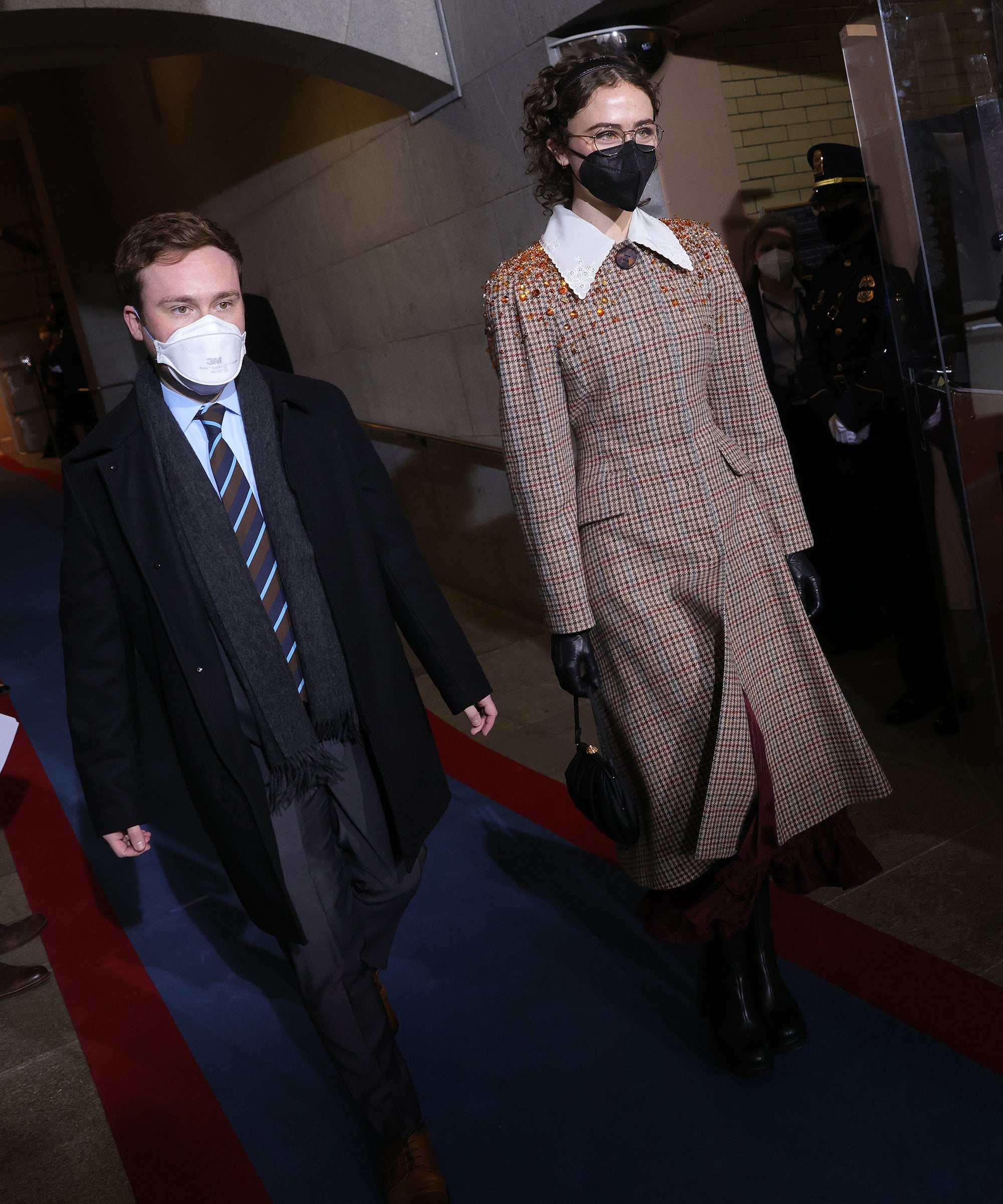 Con gai pho tong thong My lam nguoi mau anh 2