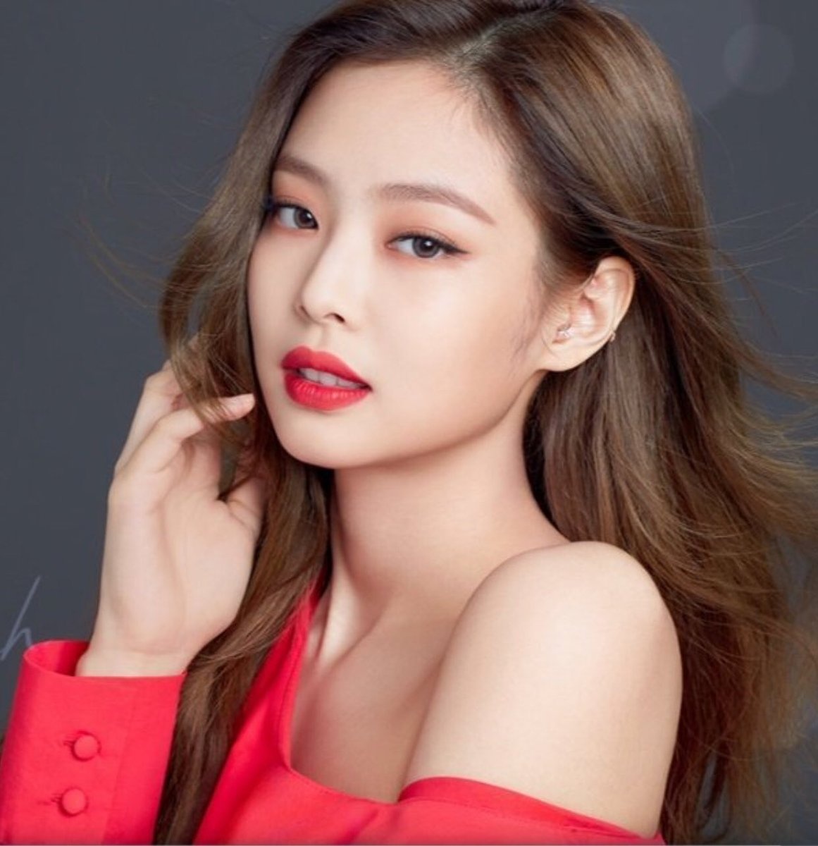 sai lầm trang điểm khiến bạn già đi ảnh 8 sai lam trang diem khien ban gia di anh 8