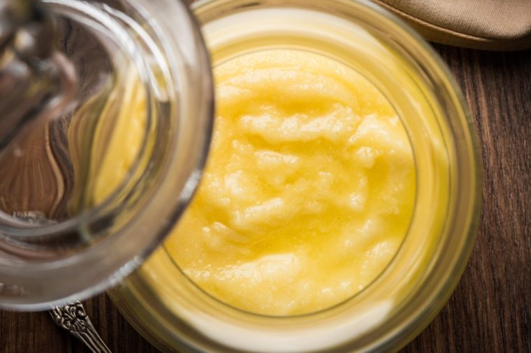 nhung san pham khong duoc boi len mat anh 5