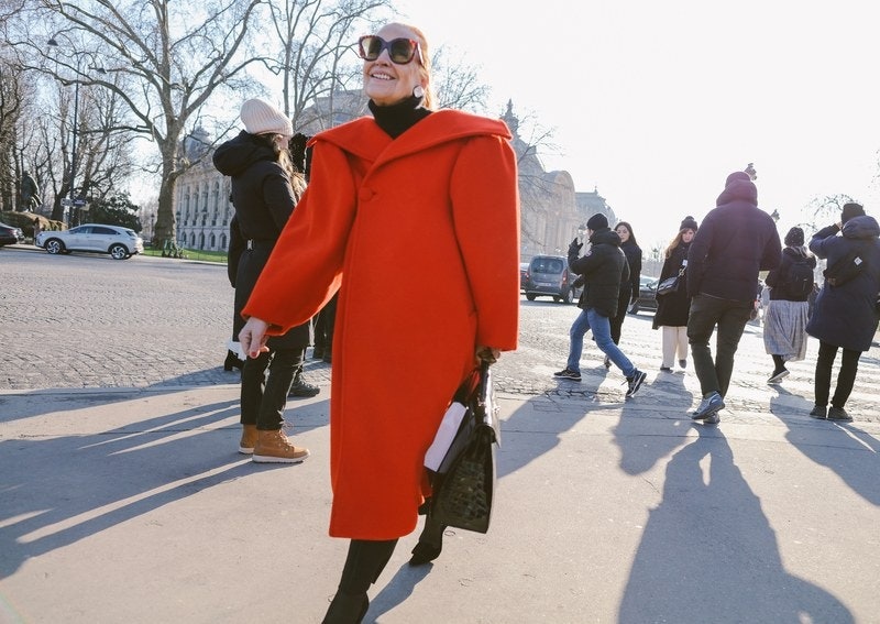 khach hang thoi trang cao cap anh 2