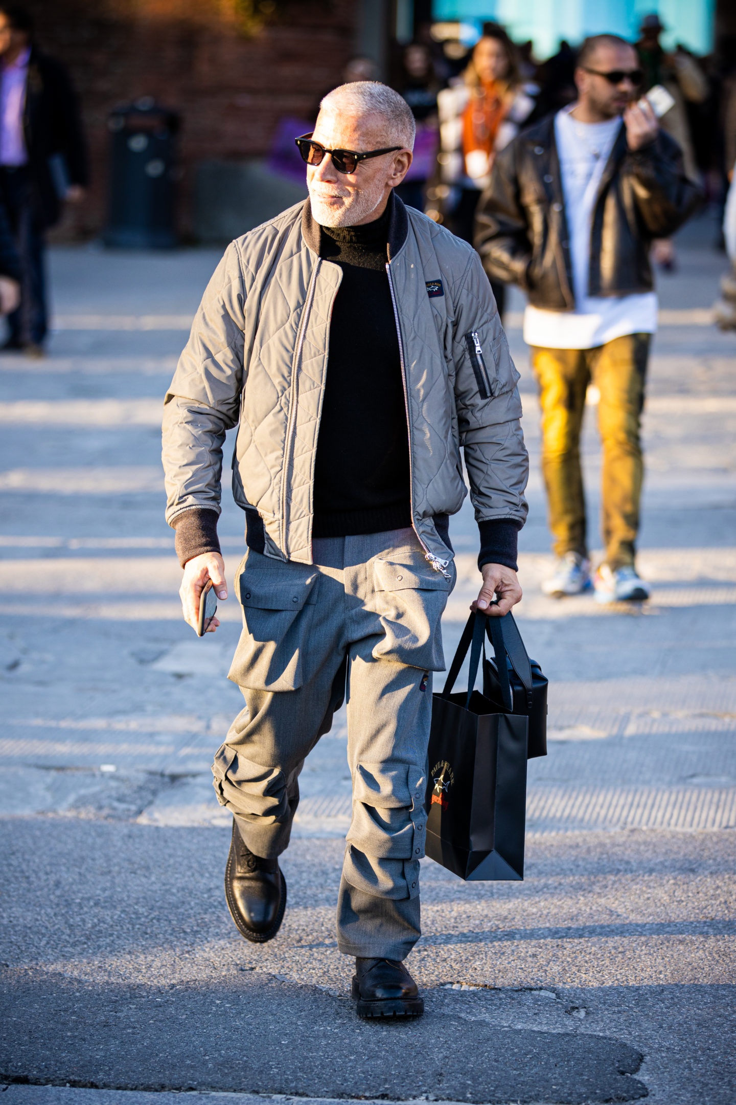 cach phoi do quan tui hop anh 5