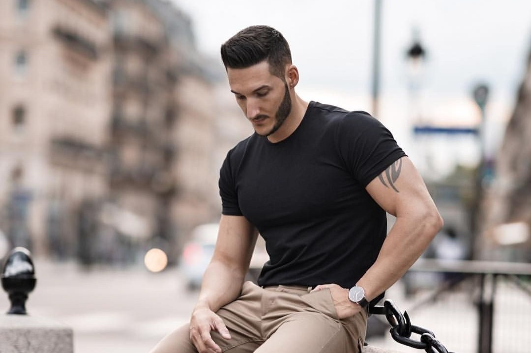 5 sai lam can tranh khi nam gioi mac quan kaki hinh anh