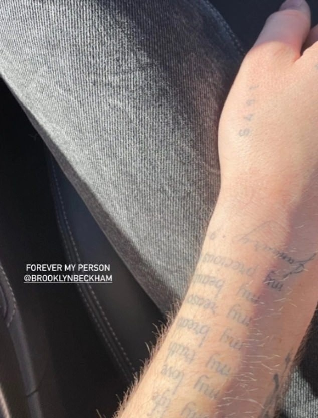 y nghia hinh xam cua brooklyn beckham anh 23