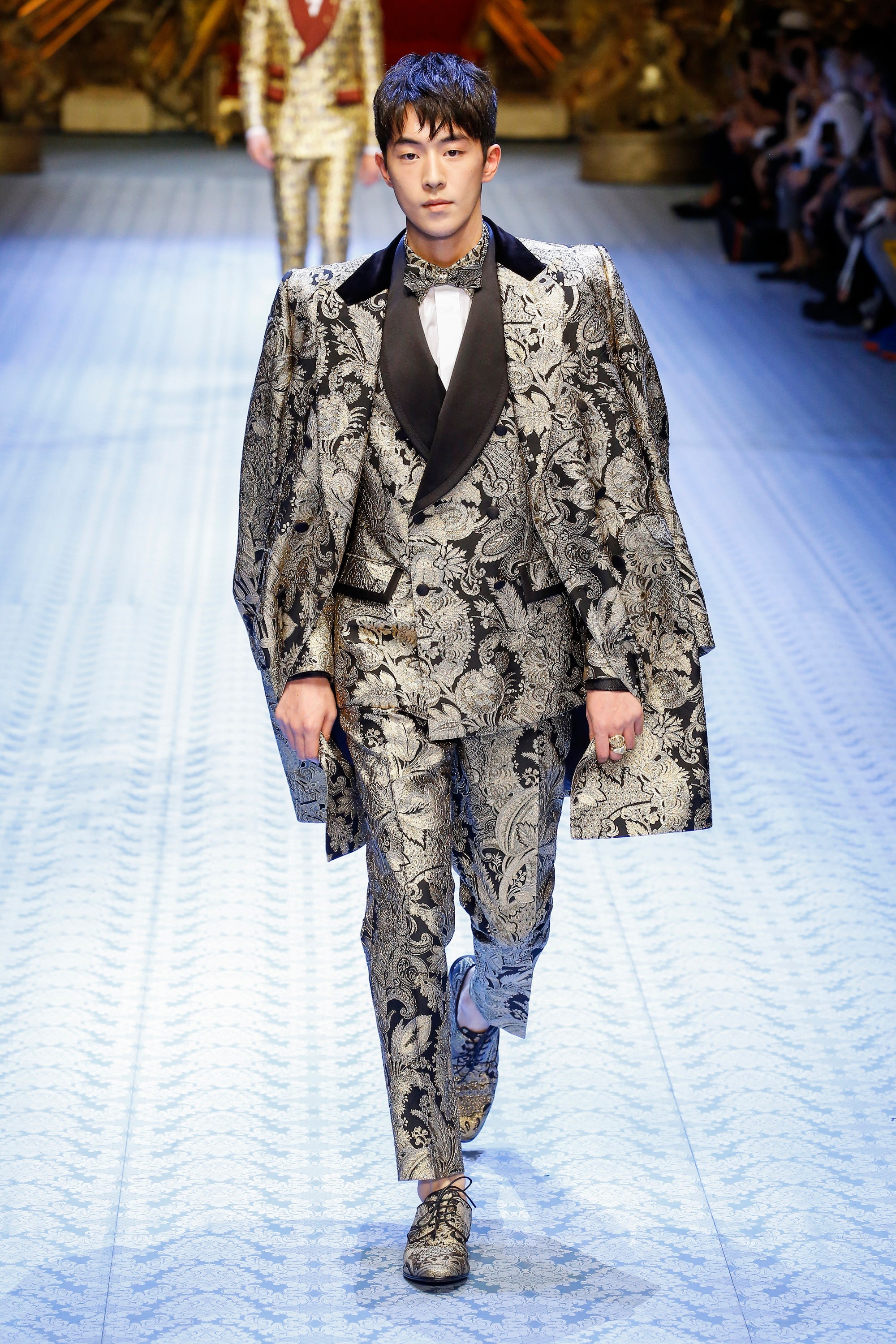 nam joo hyuk bị chê cười ảnh 2 nam joo hyuk bi che cuoi anh 2