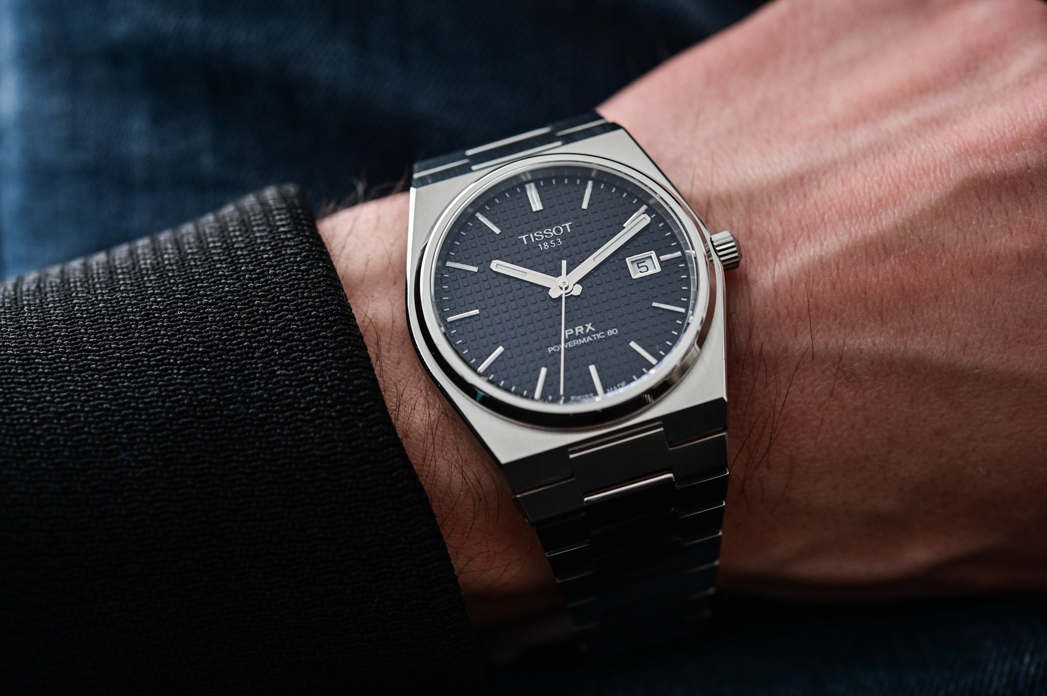 nhung mau dong ho re nhat anh 3