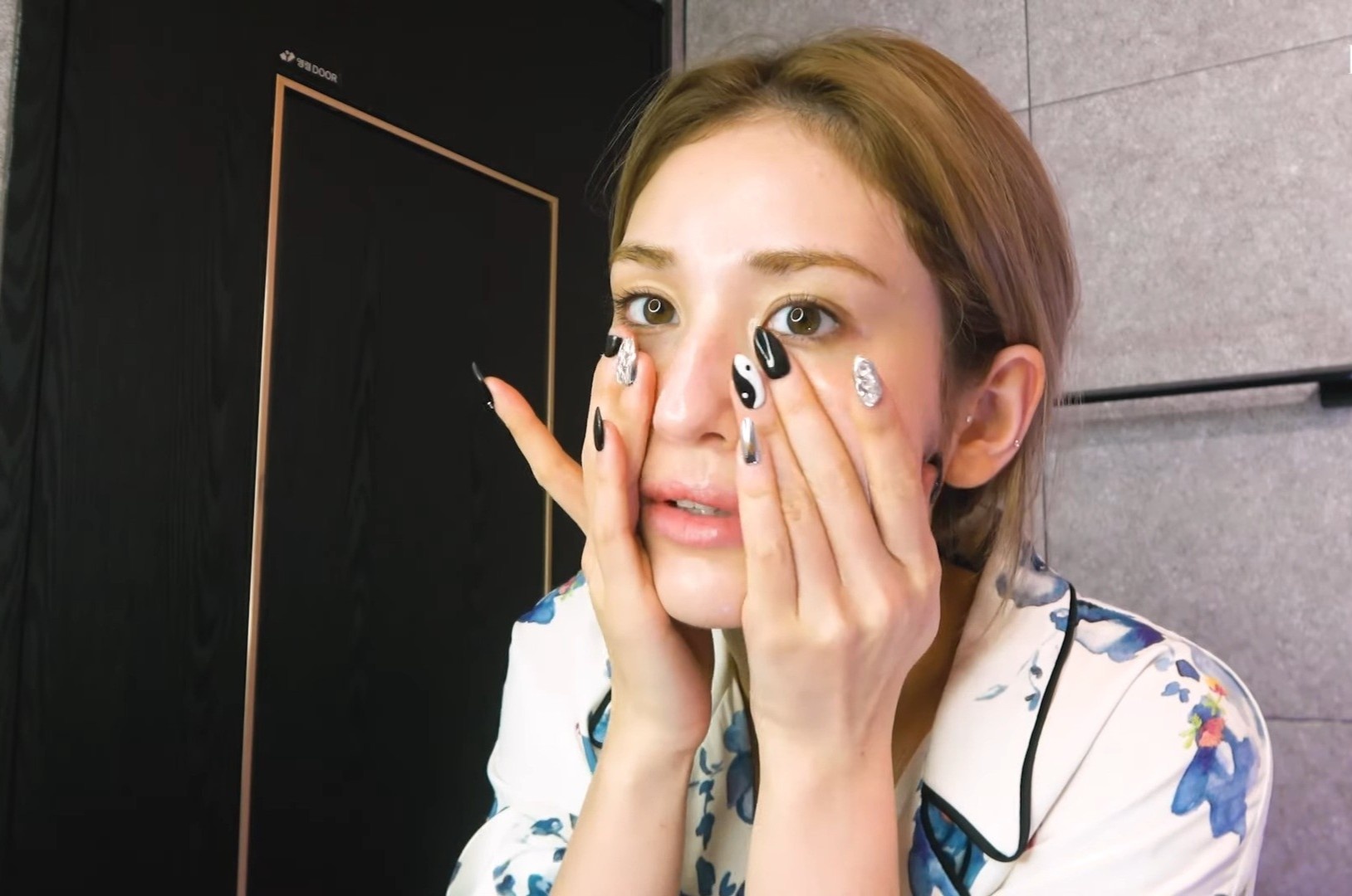 5 thoi quen khien lo chan long to hon hinh anh