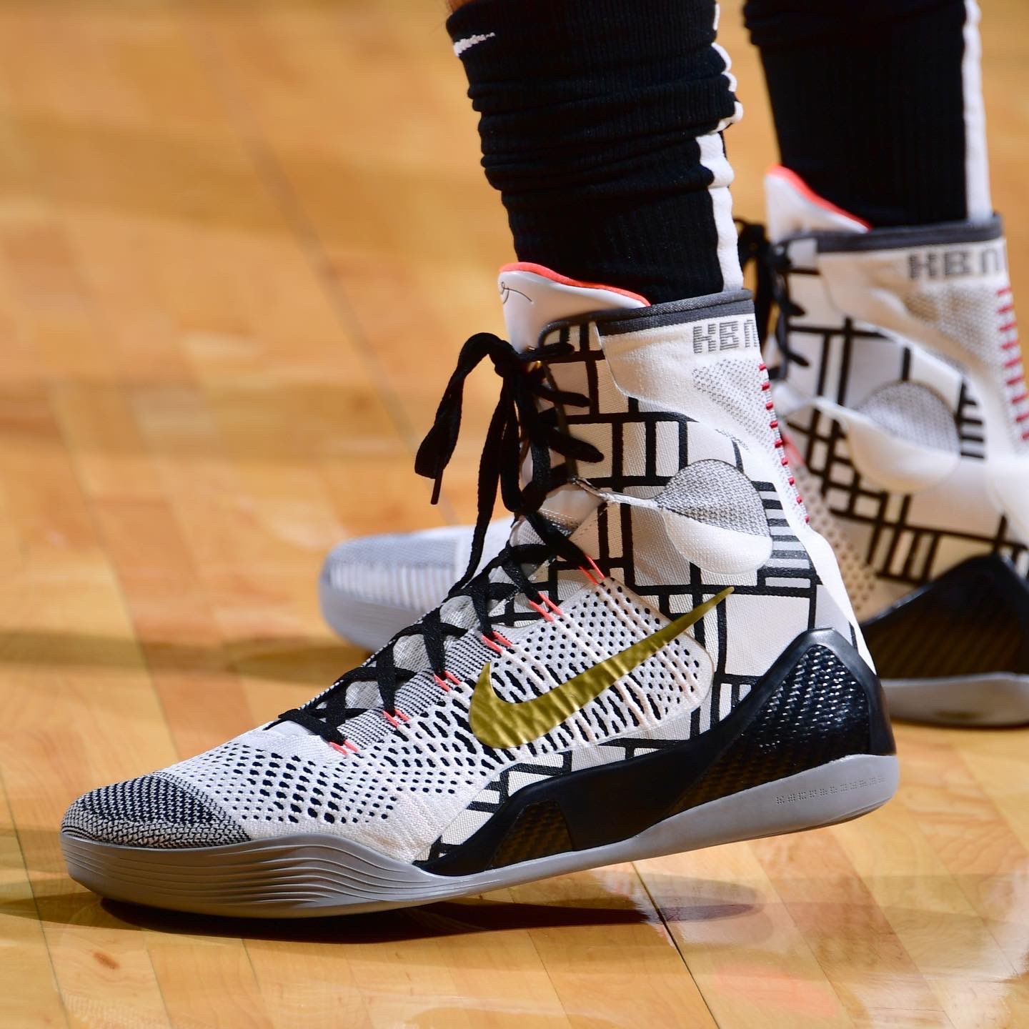 những mẫu giày nike kobe ấn tượng ảnh 13 nhung mau giay nike kobe an tuong anh 13
