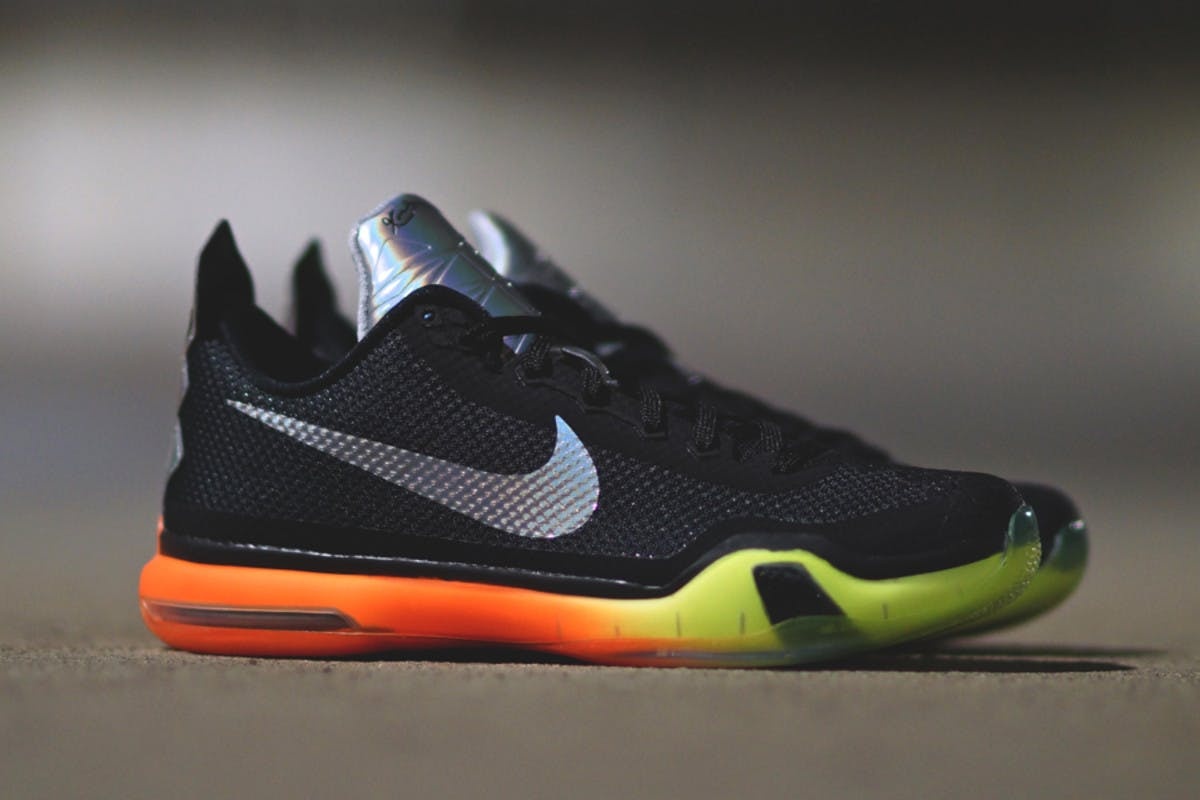 những mẫu giày nike kobe ấn tượng ảnh 9 nhung mau giay nike kobe an tuong anh 9