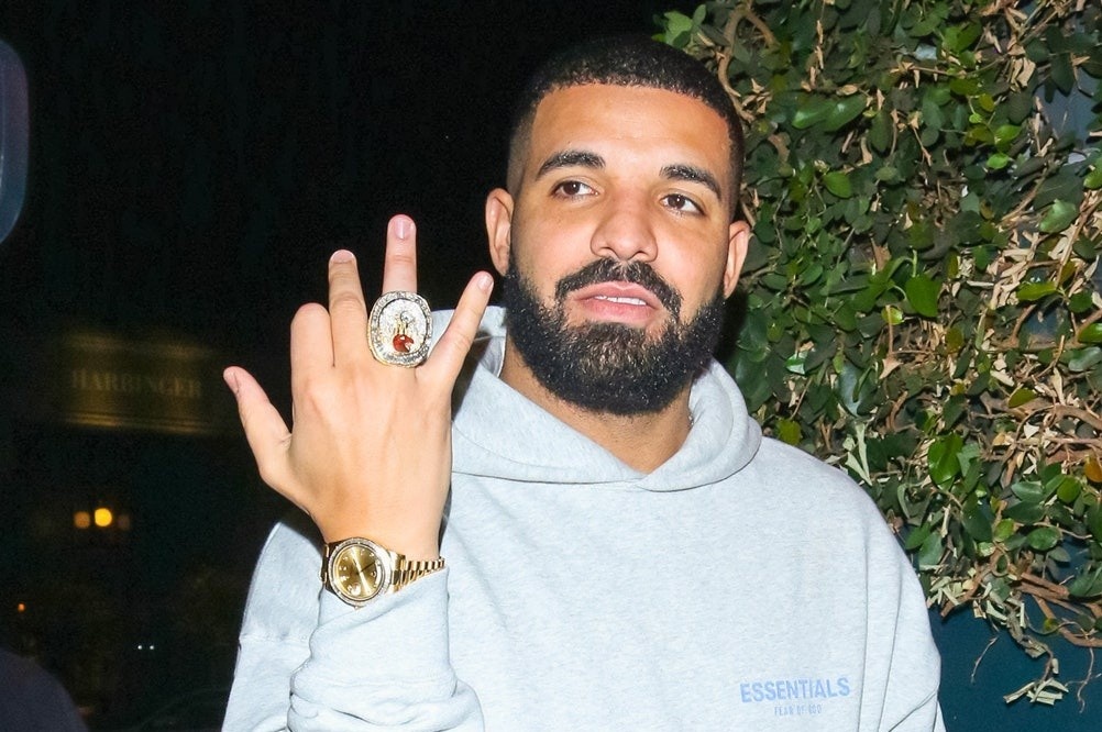 Nhung thuong hieu dong ho pho bien trong gioi hip hop hinh anh