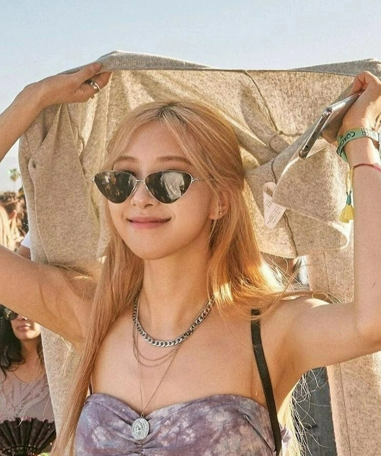 những món đồ cần có khi đi du lịch ảnh 1 nhung mon do can co khi di du lich anh 1