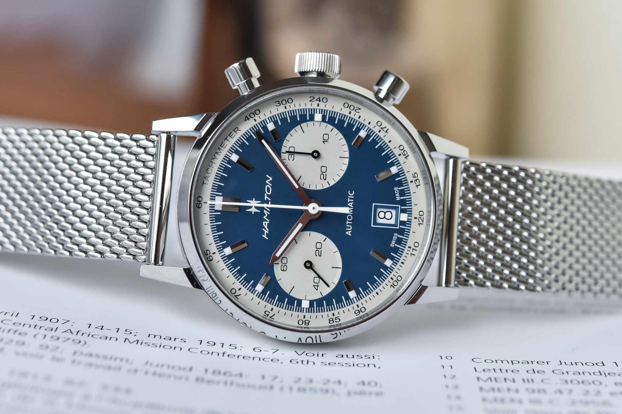 dong ho nam mau xanh anh 10