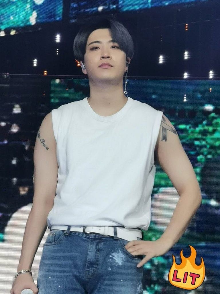 hình xăm sao hàn ảnh 18 hinh xam sao han anh 18