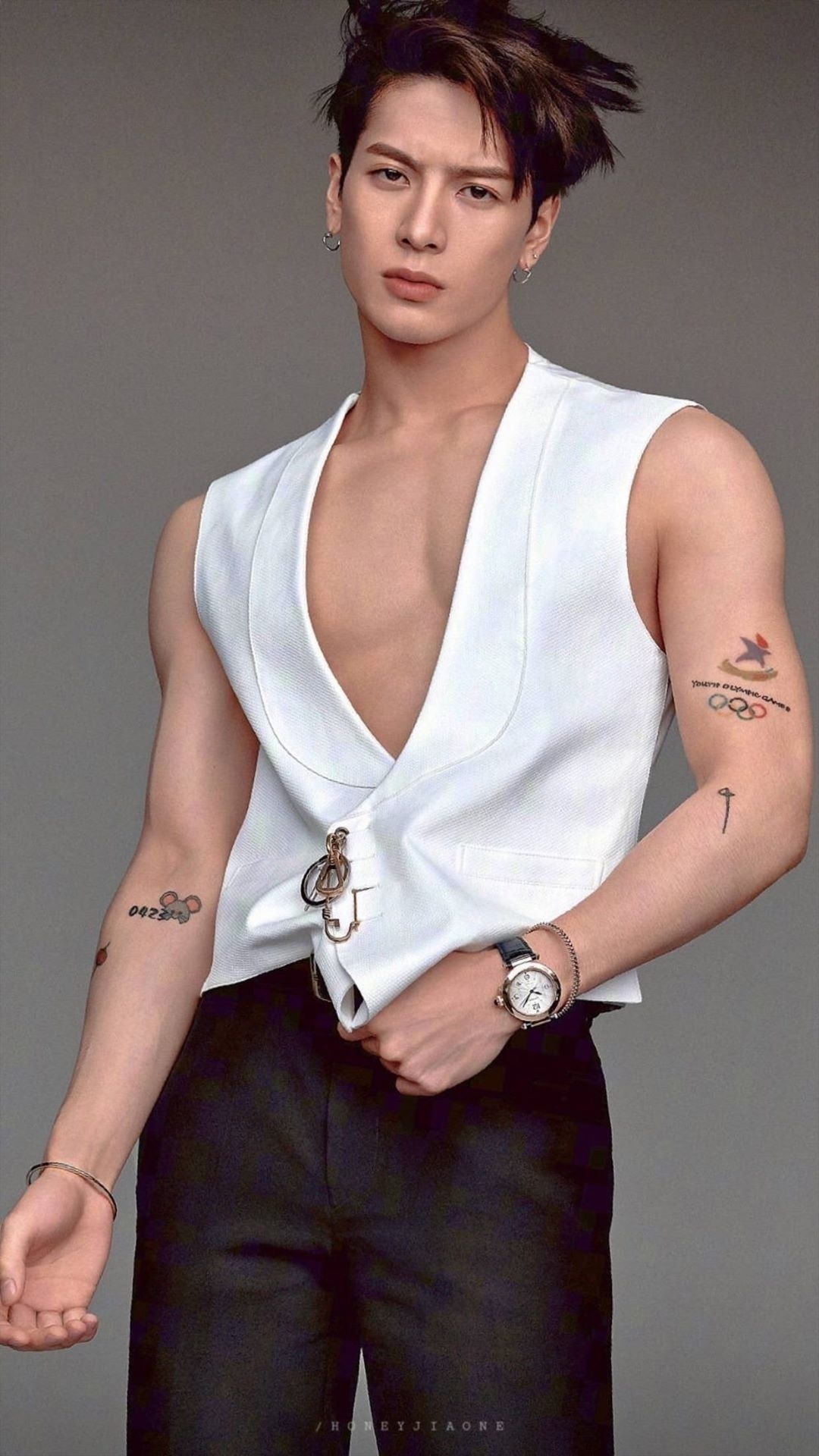 hình xăm sao hàn ảnh 12 hinh xam sao han anh 12