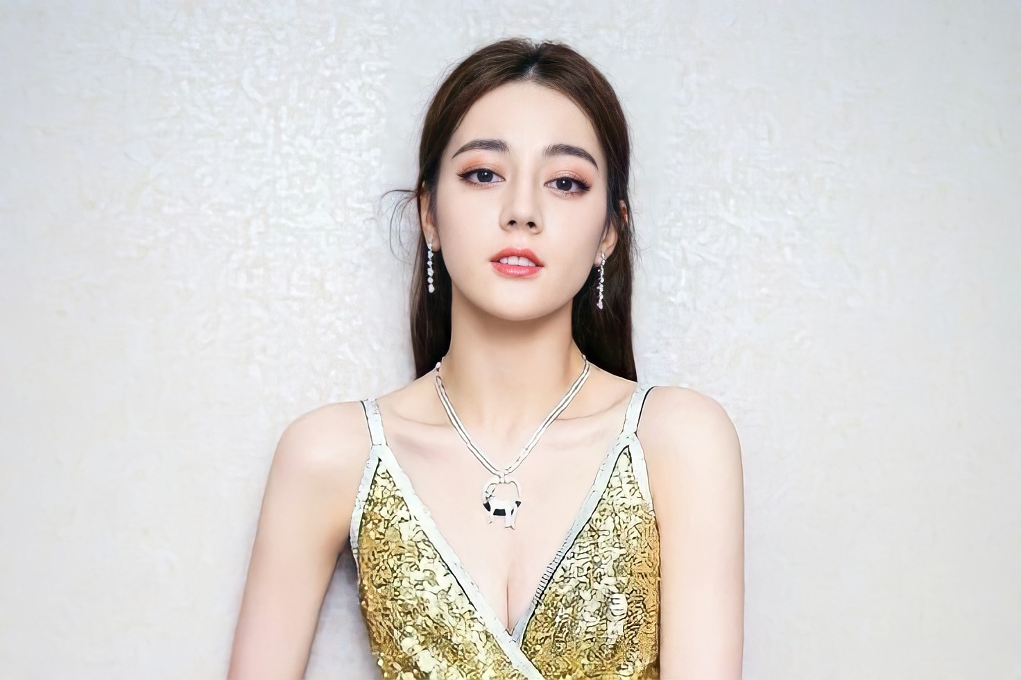 Can luu y gi khi mua trang suc cao cap? hinh anh