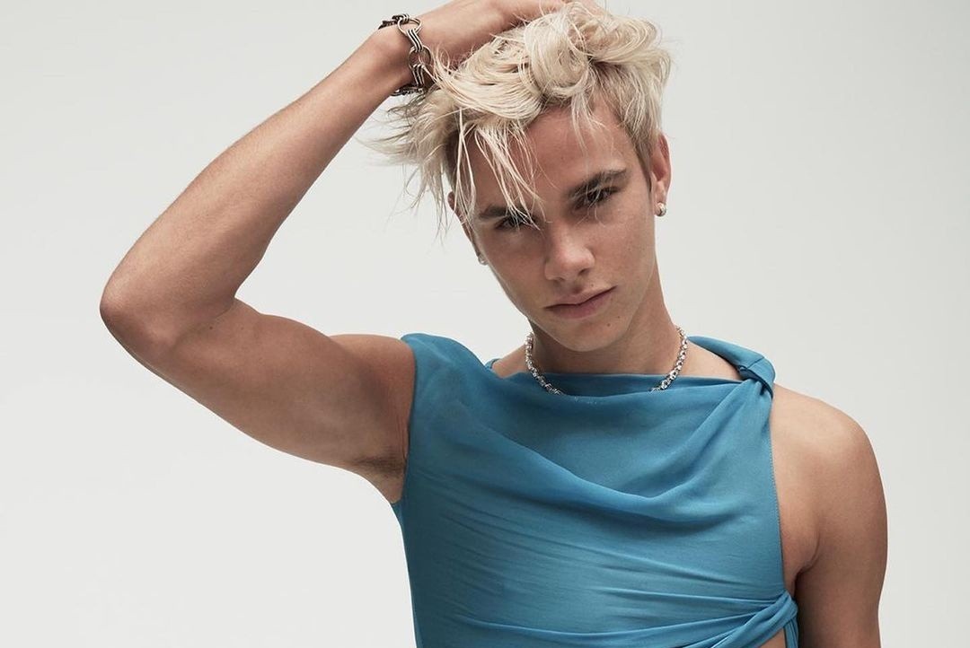 Romeo Beckham tro thanh guong mat moi cua Saint Laurent hinh anh