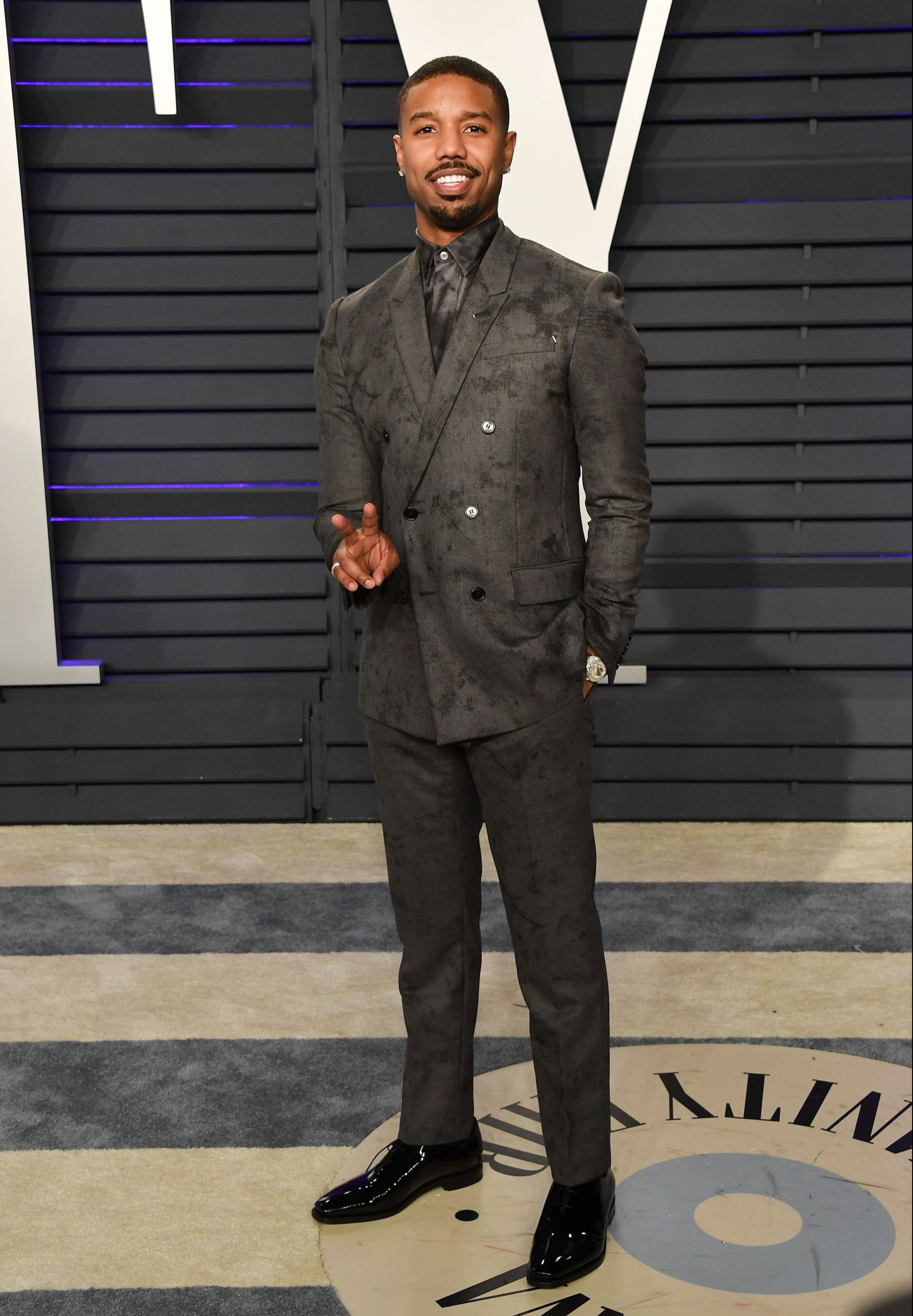 đàn ông nên mặc suit gì ảnh 2 dan ong nen mac suit gi anh 2