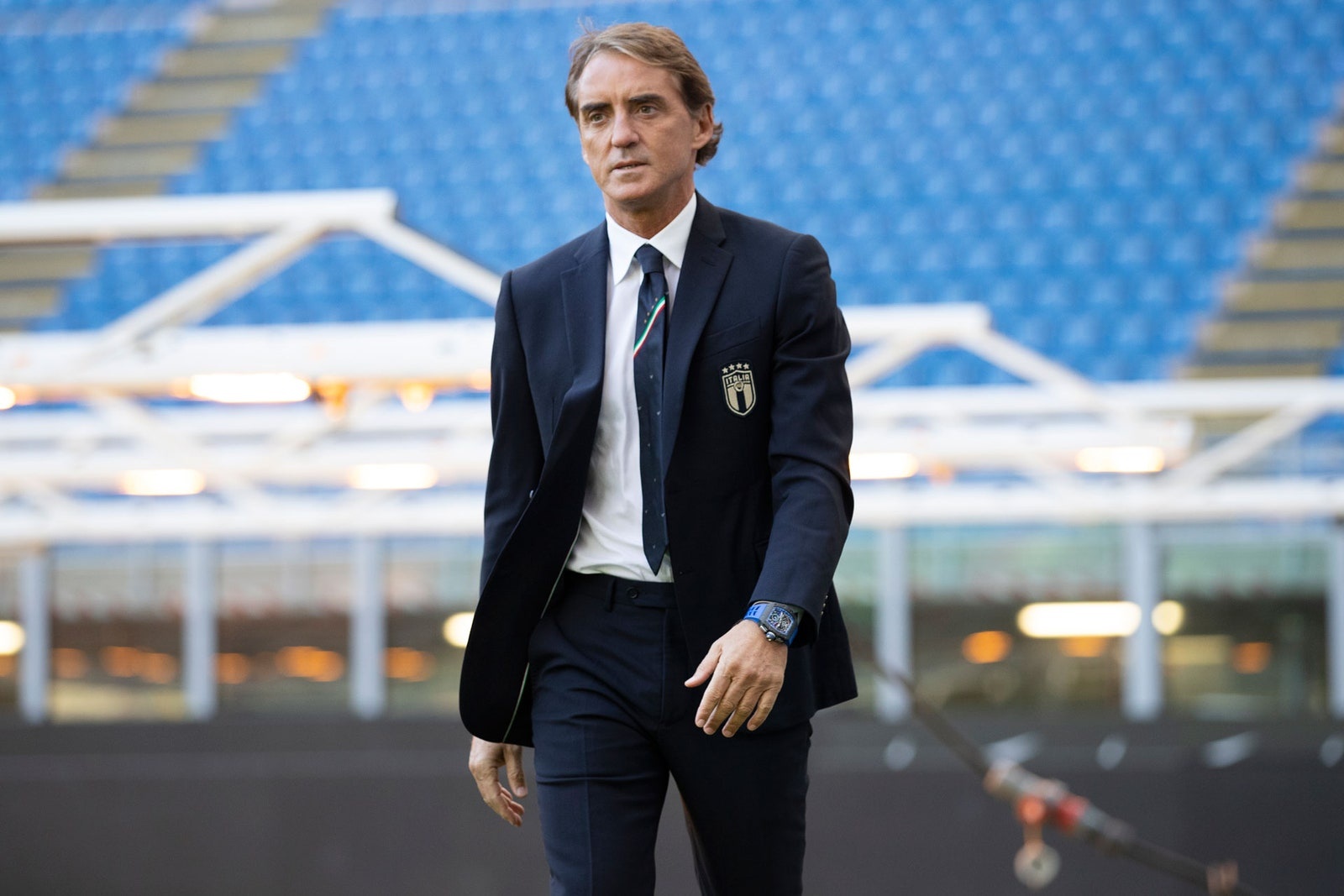 Roberto Mancini đeo đồng hồ richard mille ảnh 2 Roberto Mancini deo dong ho richard mille anh 2