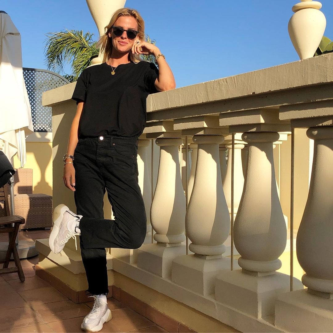 phong cách vợ cầu thủ đan mạch ảnh 4 phong cach vo cau thu dan mach anh 4