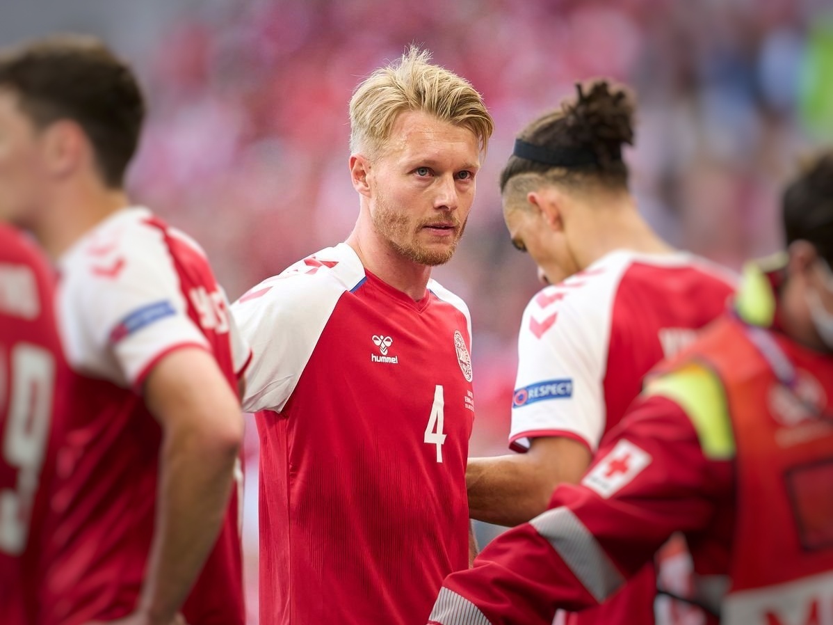 các kiểu tóc của simon kjaer ảnh 2 cac kieu toc cua simon kjaer anh 2