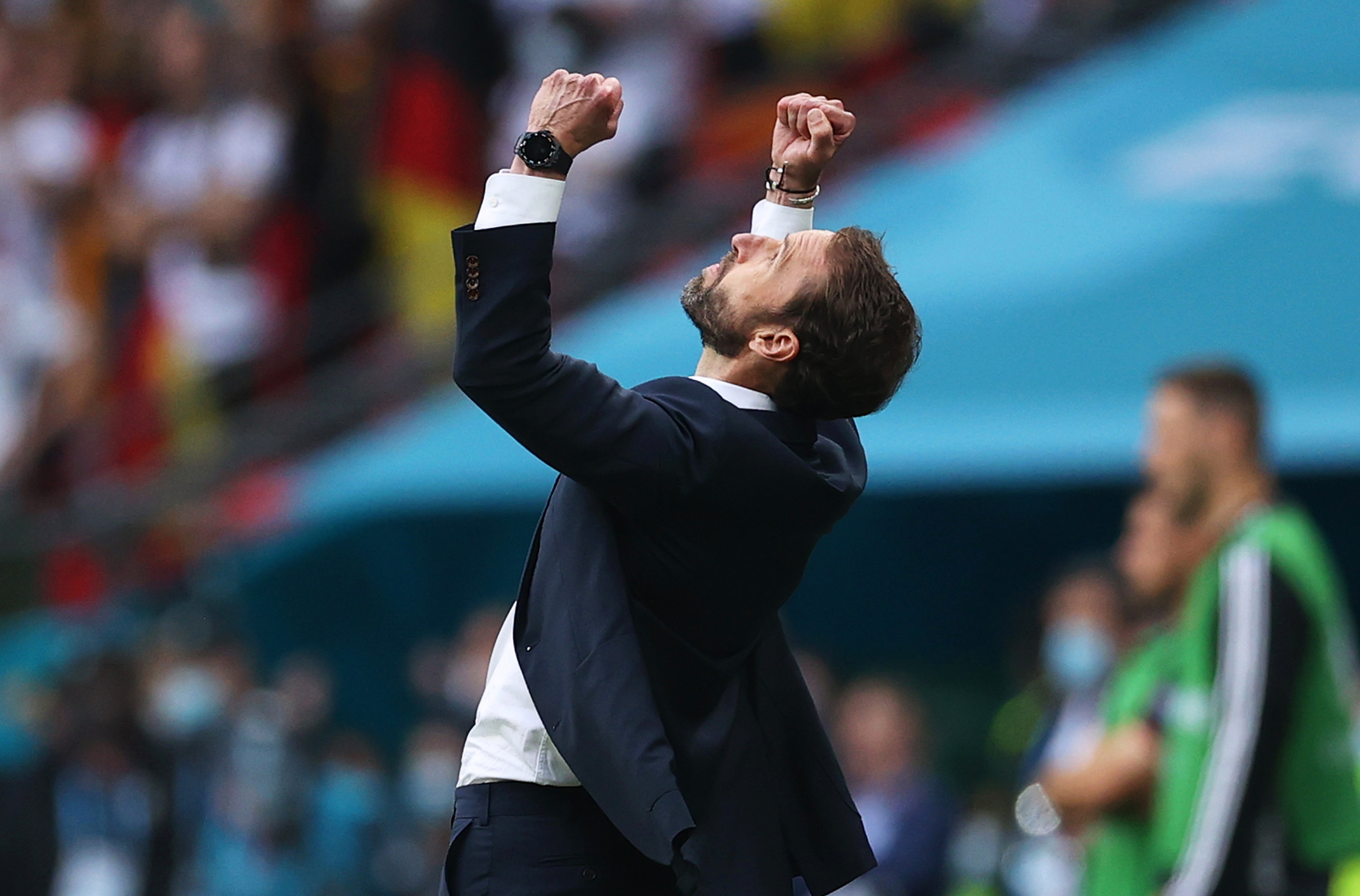 huan luyen vien Gareth Southgate deo dong ho hiem anh 3