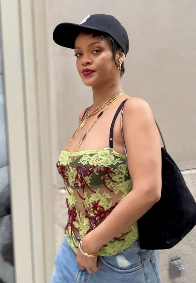 thời trang đường phố của rihanna ảnh 5 thoi trang duong pho cua rihanna anh 5