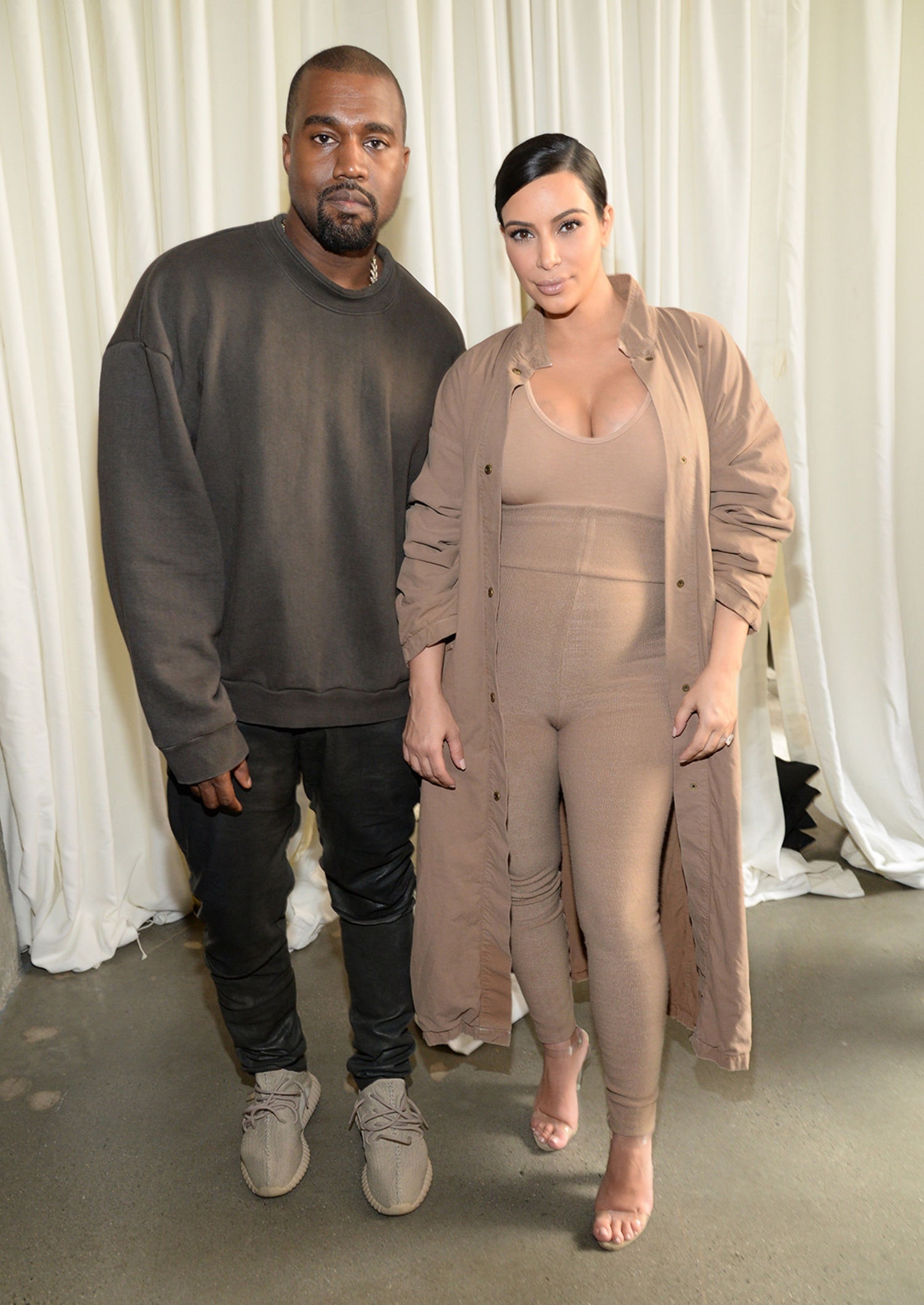 kanye west ho tro kim kardashian kinh doanh anh 1