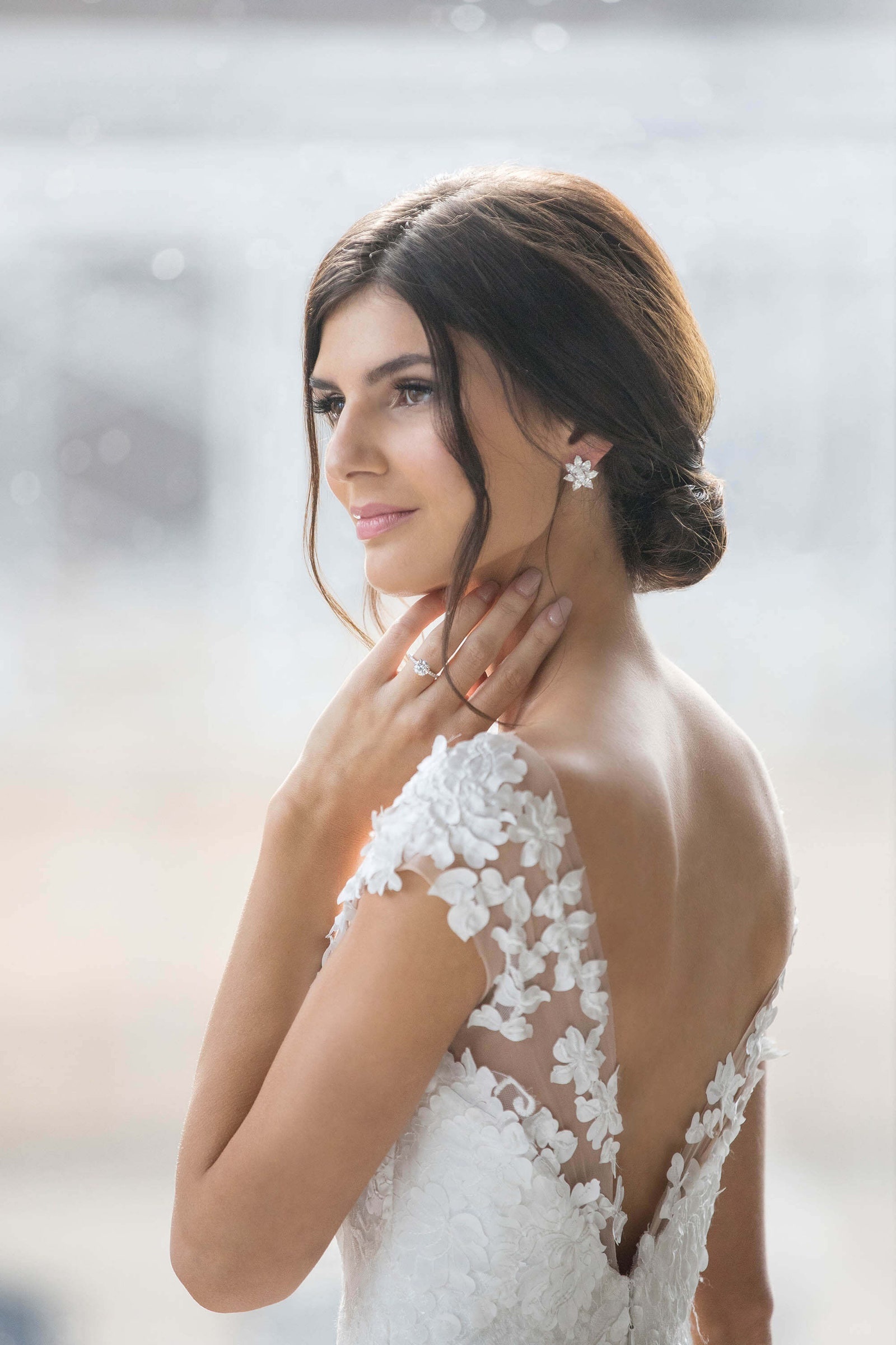 thi truong cho thue trang suc cao cap anh 2