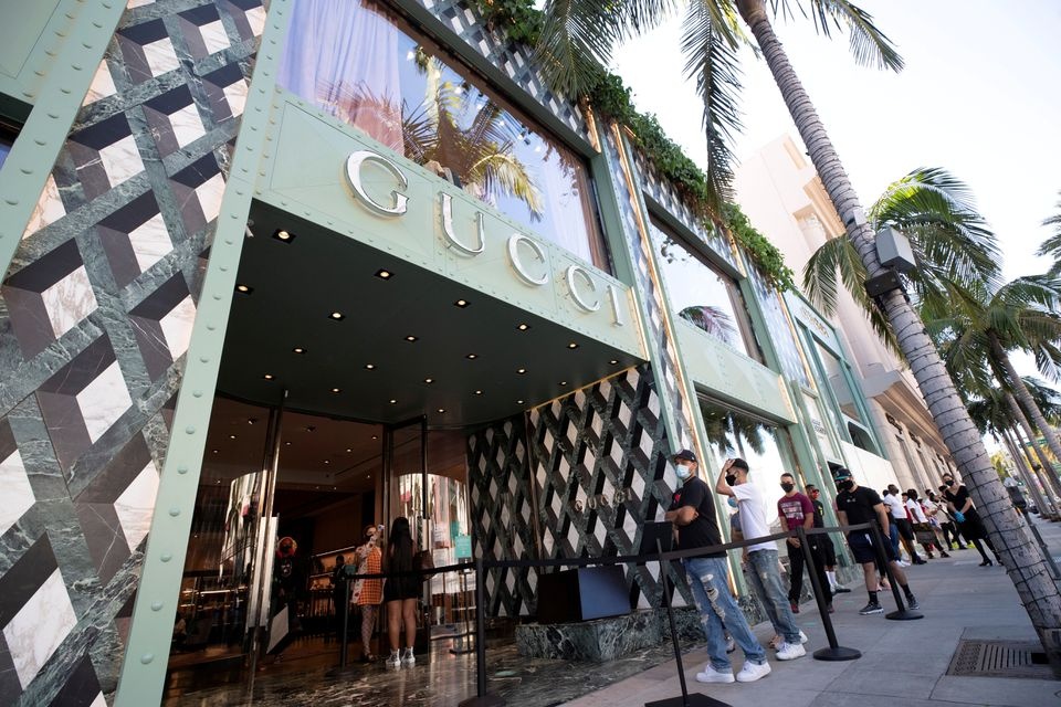 loi nhuan tap doan xa xi tang anh 1