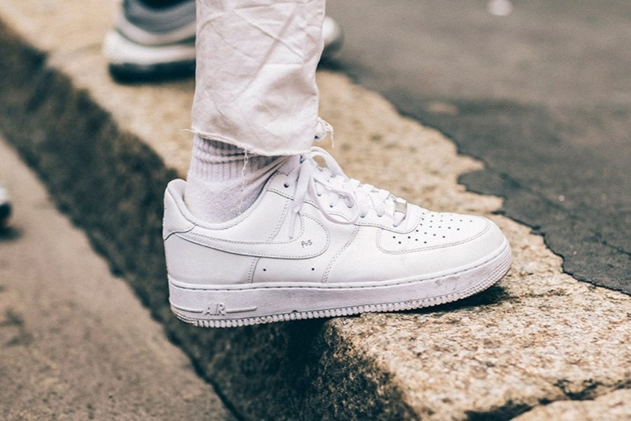 Nhung mau giay gia re nen mua hinh anh