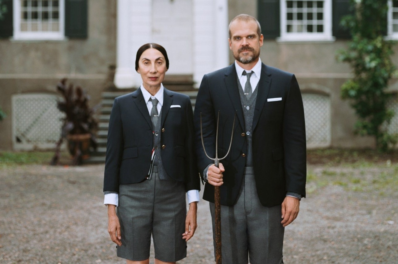 Nguoi mau goc Viet chup anh ben tai tu 'Black Widow' hinh anh