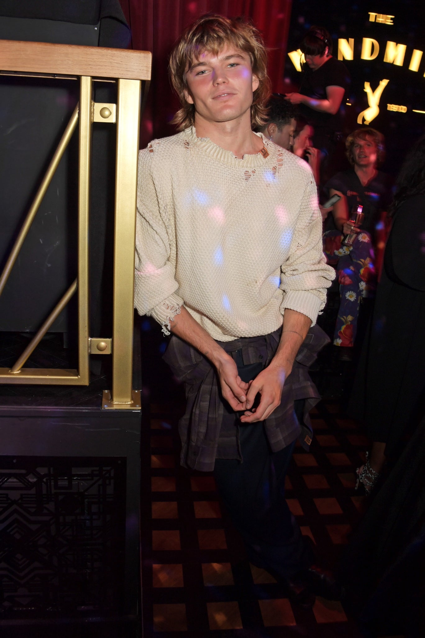 loat sao mac dep tai tuan le thoi trang anh 16