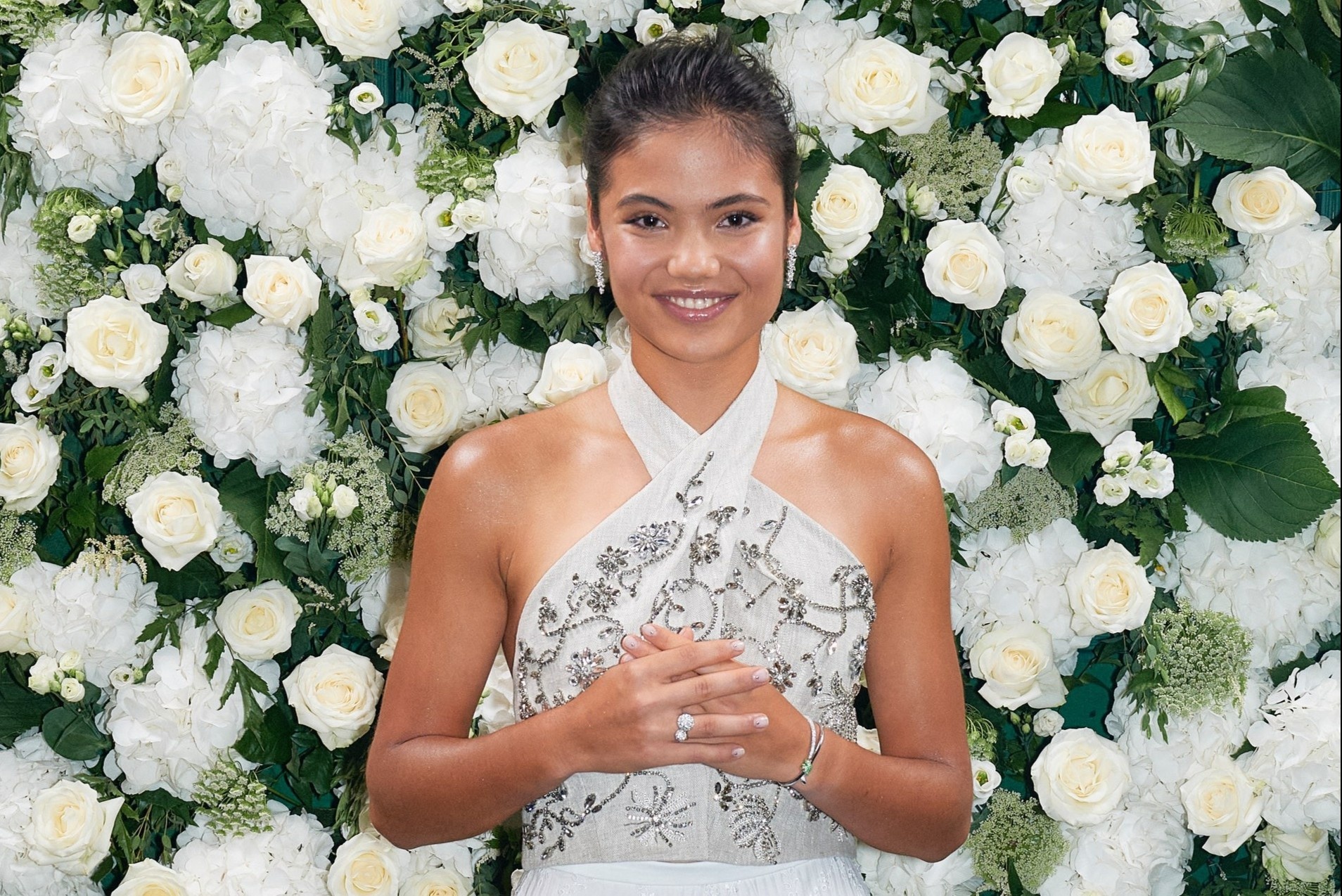 Tay vot 19 tuoi va nhung sao mac dep tai tuan le thoi trang hinh anh