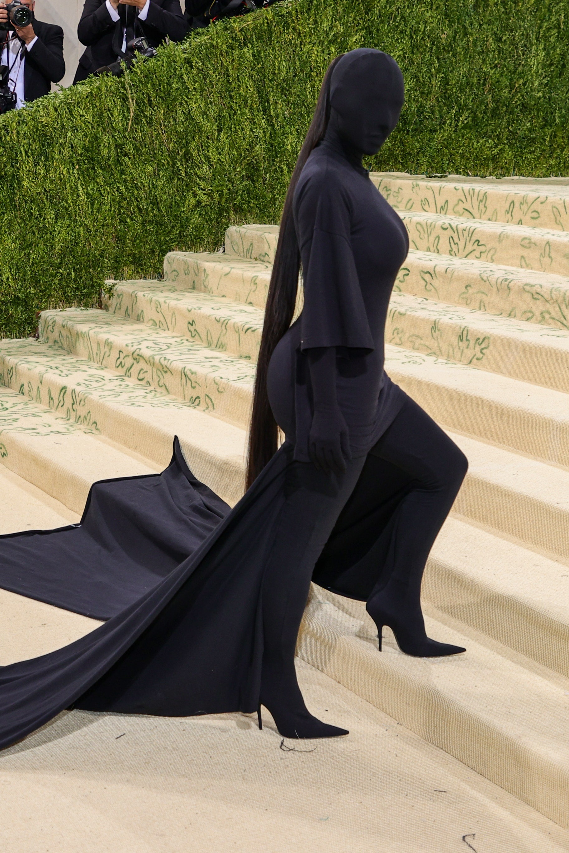 thời trang kim kardashian được vinh danh ảnh 1 thoi trang kim kardashian duoc vinh danh anh 1