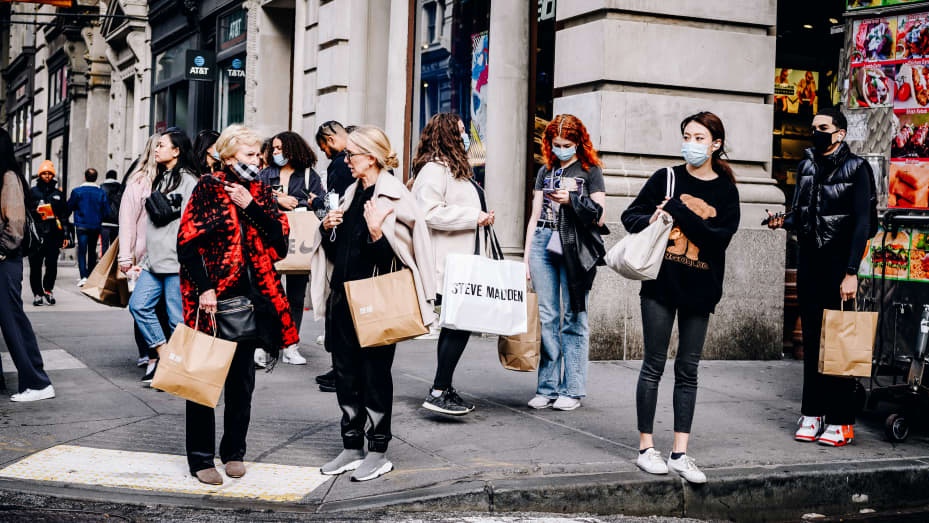 thach thuc cua nganh thoi trang anh 2