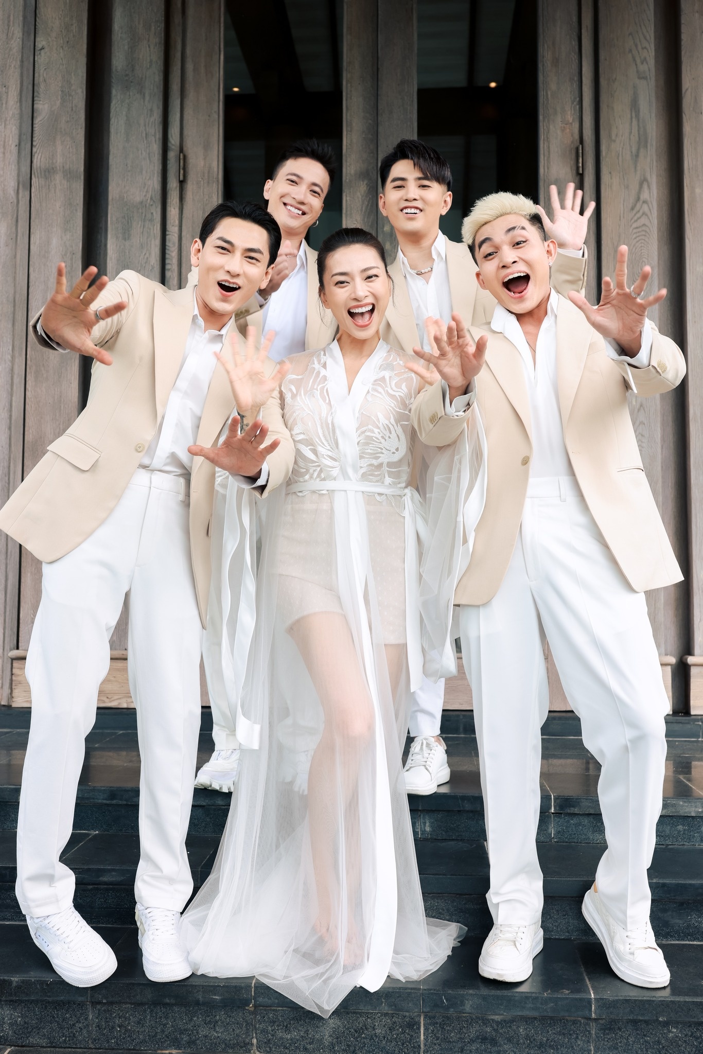 váy cưới Ngô Thanh Vân ảnh 4 vay cuoi Ngo Thanh Van anh 4